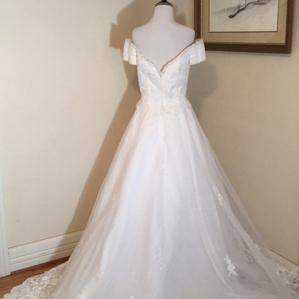 Say YES! Mon Cheri Wedding Dress - Picture 4 of 8